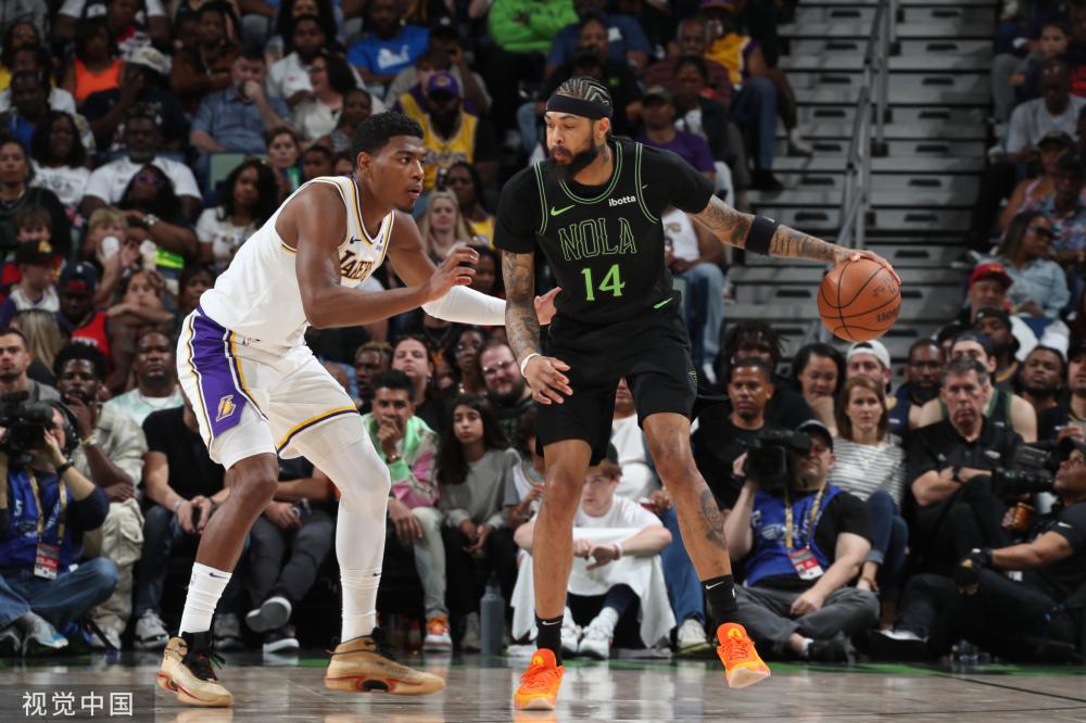 示了他过人 示了他过人