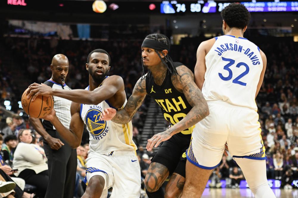 球完成反超 球完成反超