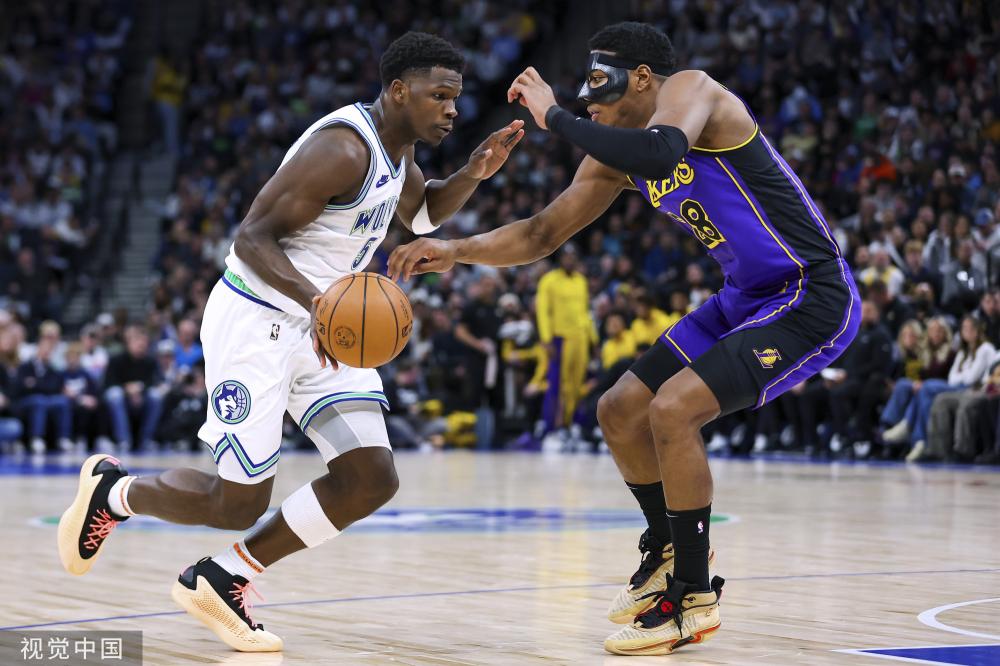 她不仅赢得 她不仅赢得