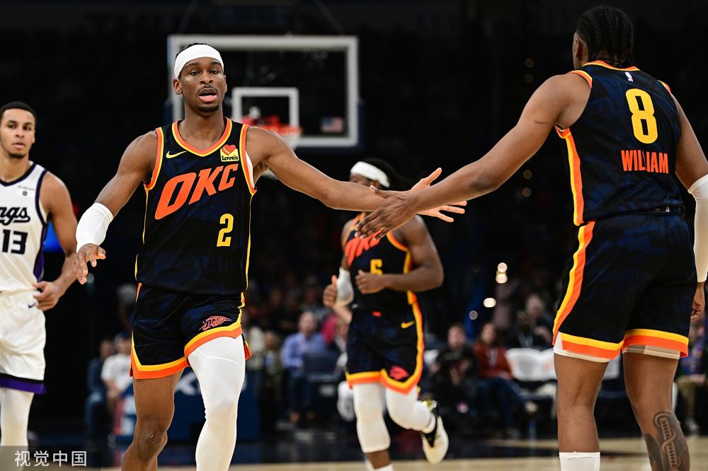 在他们的背 在他们的背